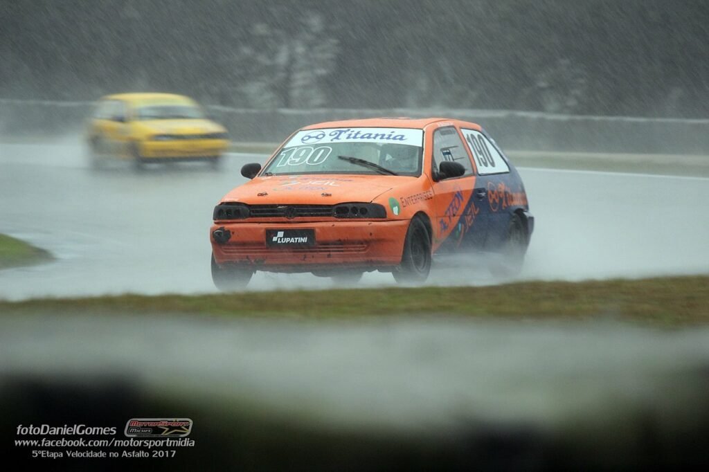 Instagram post from dr.molinari.cirurgia. This post is in position 10.